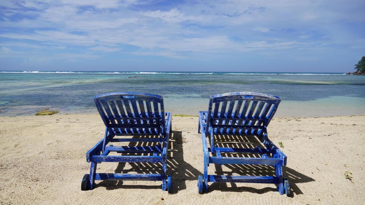 Crown Beach Hotel Seychelles Pointe Au Sel Bagian luar foto